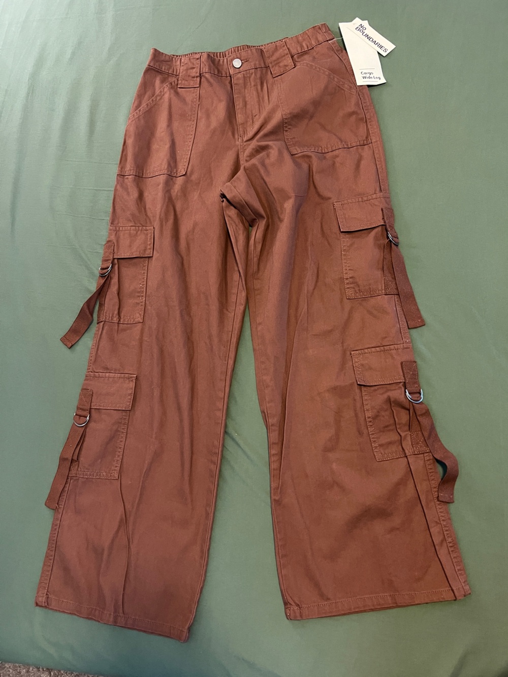 Women’s Cargo Pants in Brown Size S 4-6